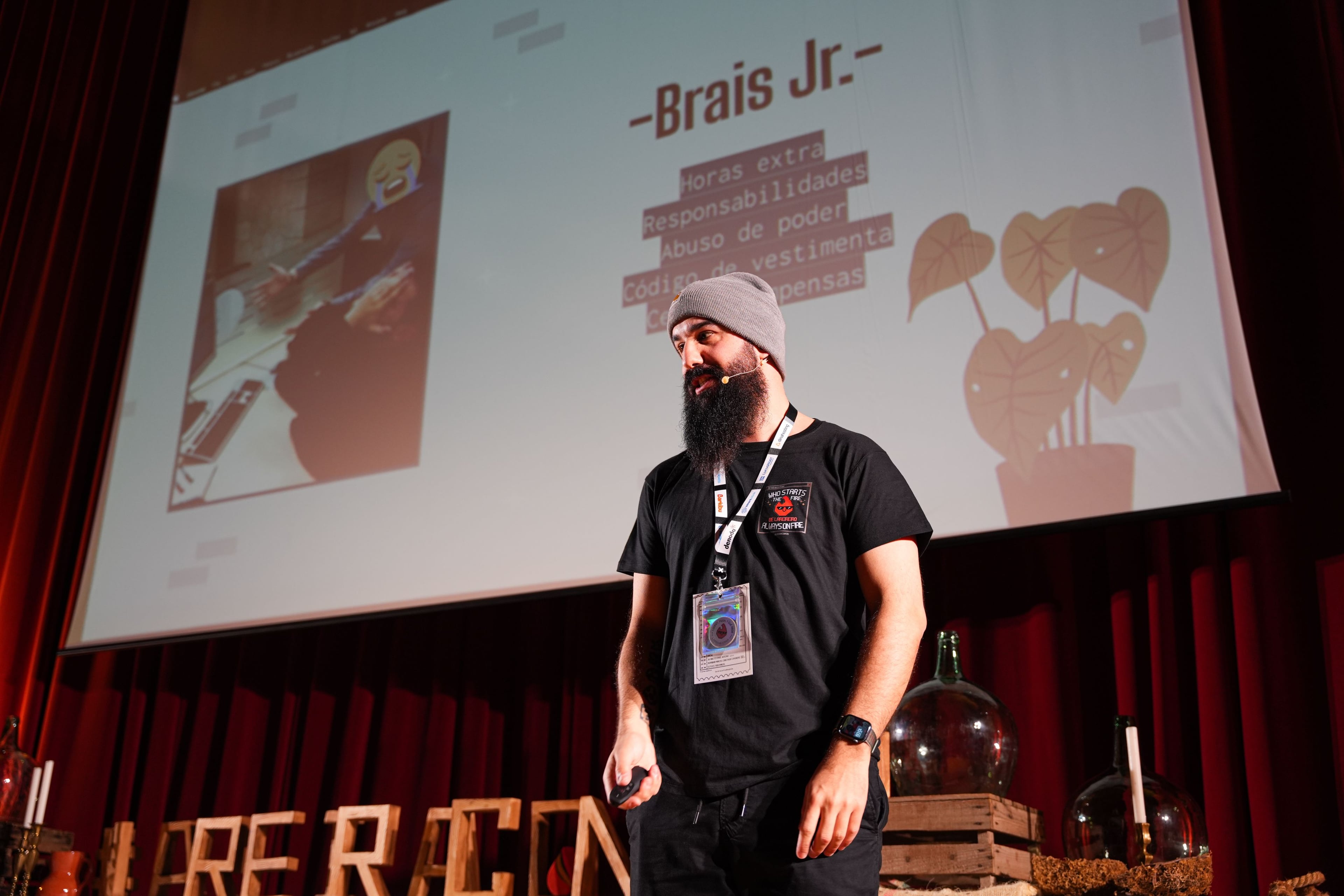 LaReira Conf - Momento de clausura con todos los asistentes y organizadores